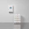 SET 4 thuisbatterijsysteem in naast configuratie met 10 kW 3-fase hybride omvormer, 20,48 kWh opgestapeld.