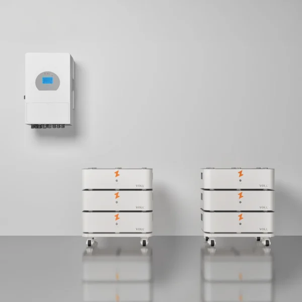 SET 6 thuisbatterijsysteem in naast configuratie met 10 kW 3-fase hybride omvormer, 30,72 kWh verdeeld over 2 batterijtowers.