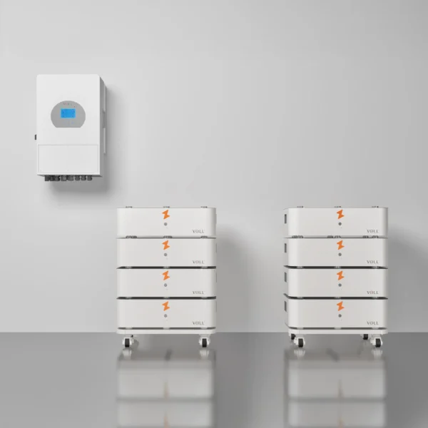 SET 8 thuisbatterijsysteem in naast configuratie met 10 kW 3-fase hybride omvormer, 40,96 kWh verdeeld over 2 batterijtowers.