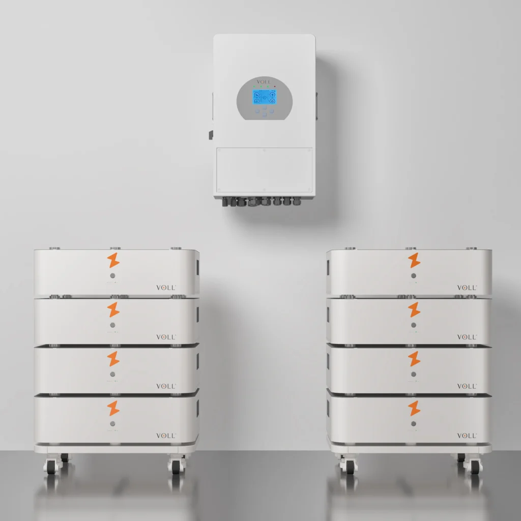 SET 8 thuisbatterijsysteem in staande configuratie met 10 kW 3-fase hybride omvormer, 40,96 kWh verdeeld over 2 batterijtowers.