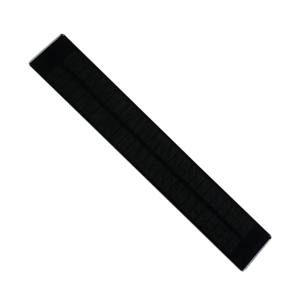 Voorkant van zonnepaneel Slim (SP-9.6-Slim) in schuin aanzicht.